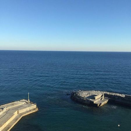 Marina Capo Pino Villa ซานเรโม ภายนอก รูปภาพ