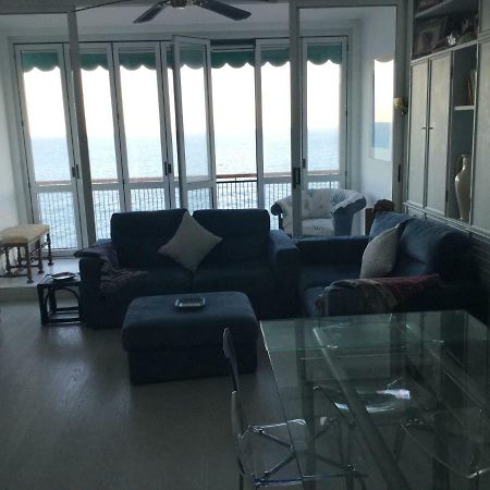 Marina Capo Pino Villa ซานเรโม ภายนอก รูปภาพ