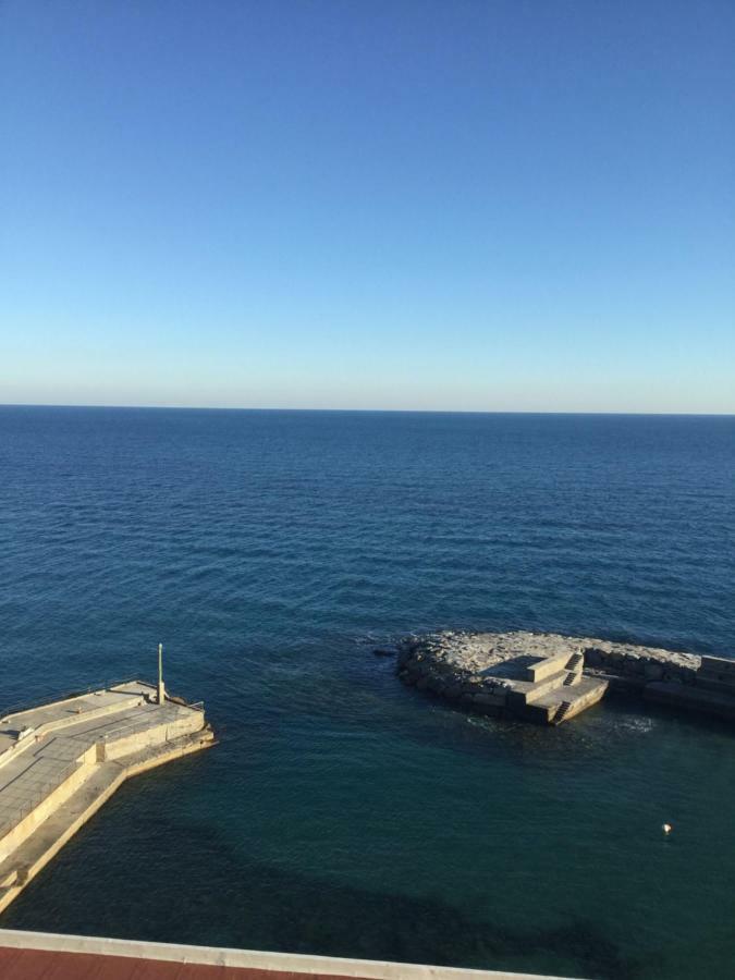 Marina Capo Pino Villa ซานเรโม ภายนอก รูปภาพ